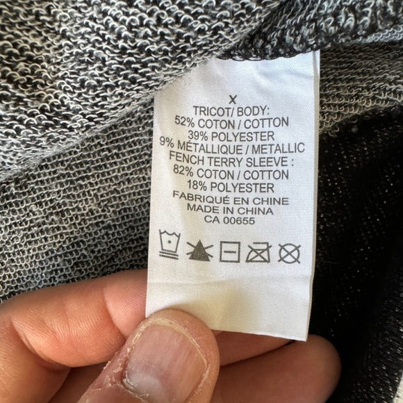 Active Zone Weekend Collection Women's Black Metallic Long Sleeve Top‎ Size X - Picture 6 of 12